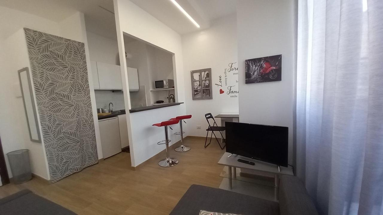 Crystal Apartment Roma Esterno foto
