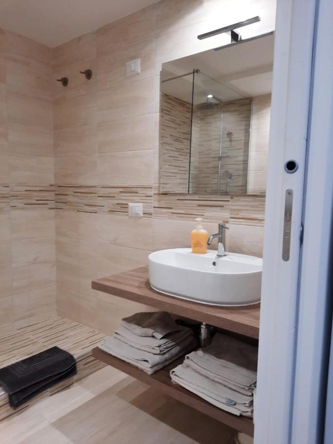 Crystal Apartment Roma Esterno foto