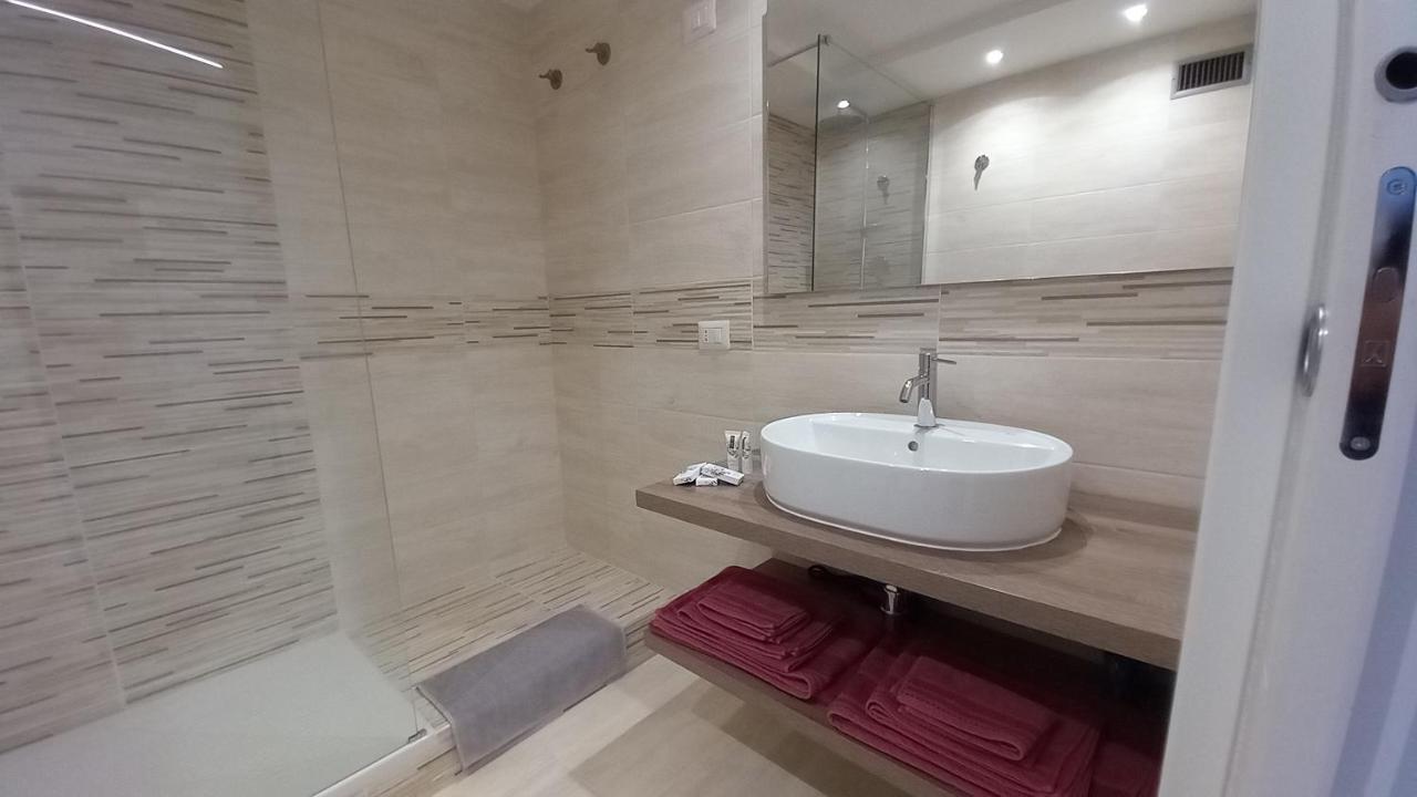Crystal Apartment Roma Esterno foto